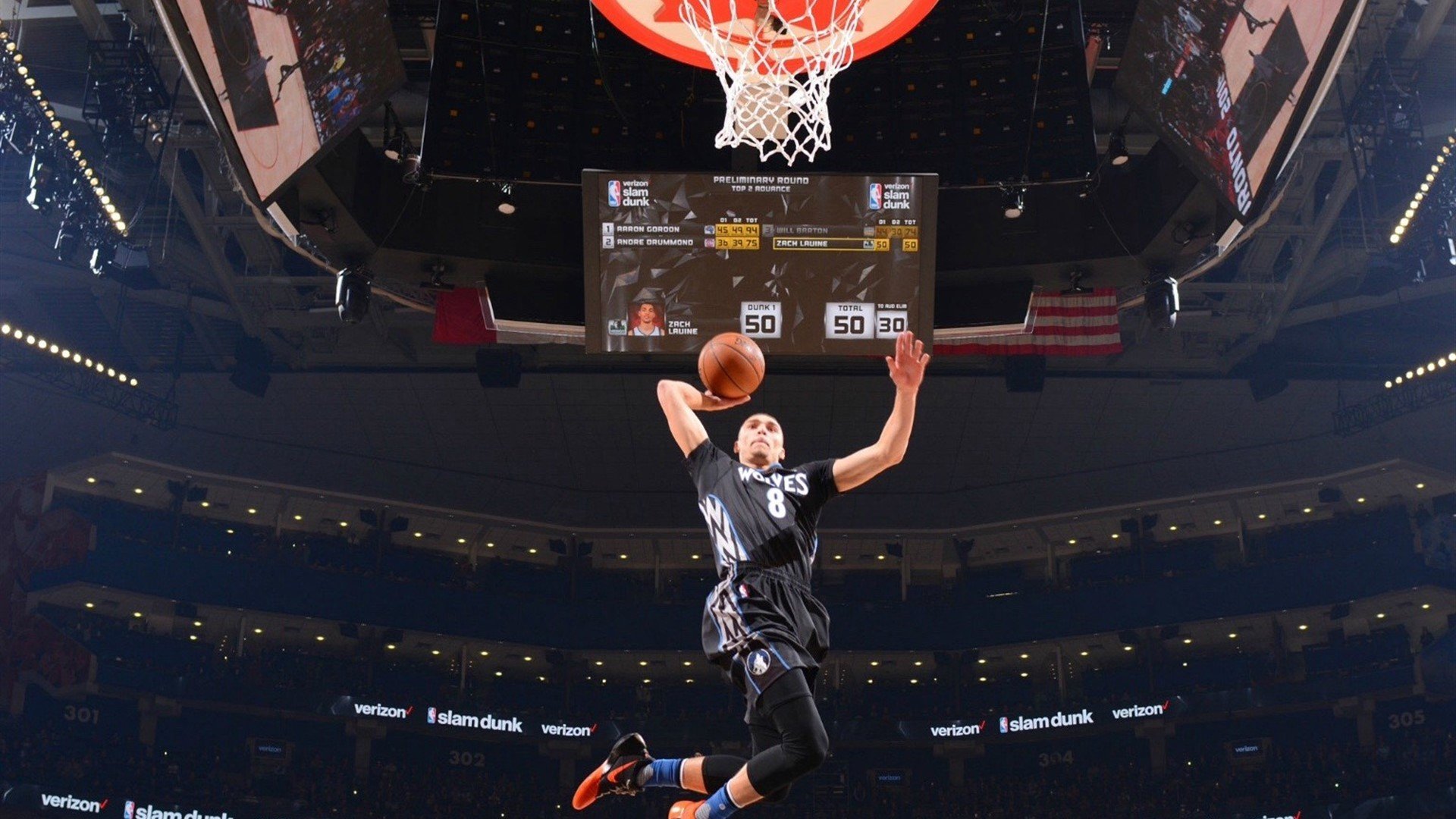 jinnianhui官方网站-重构与迷局，新赛季西甲双雄的起伏与悬念